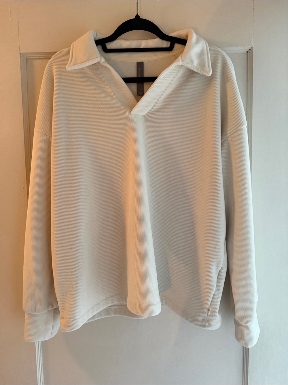 Mondetta Cream Collared Pullover Sweatshirt
